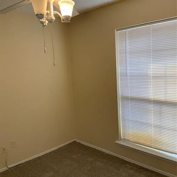 Building Photo - 624 Beatty Dr