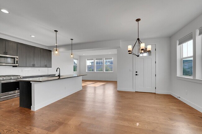 Building Photo - $3,195 - 3 Bed, 2.5 Bath Home in Thornton ...