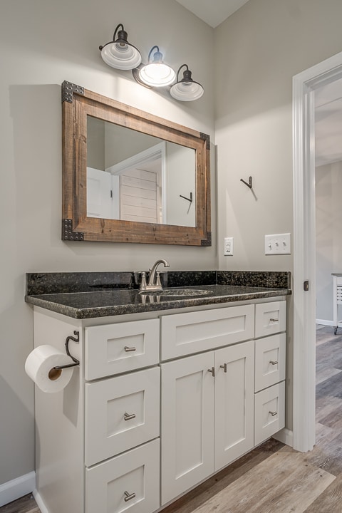 Building Photo - 1127 N Washington Ave