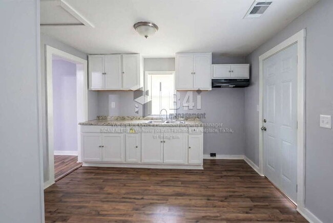 Building Photo - 1344 D F Fuller Dr