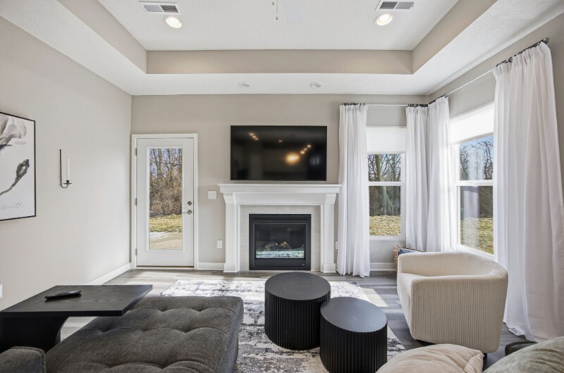 Building Photo - 2209 Aerotrain Ct N