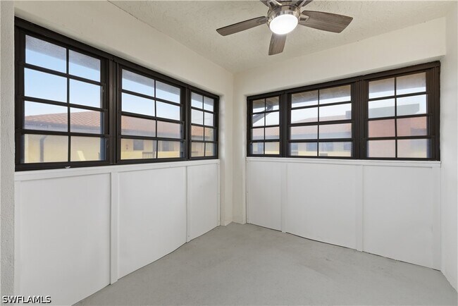 Building Photo - 6136 Whiskey Creek Dr