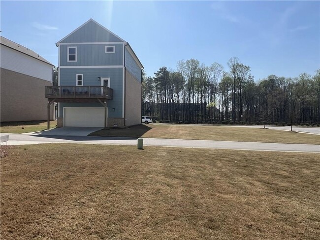 Building Photo - 2520 Whistler Wy NE