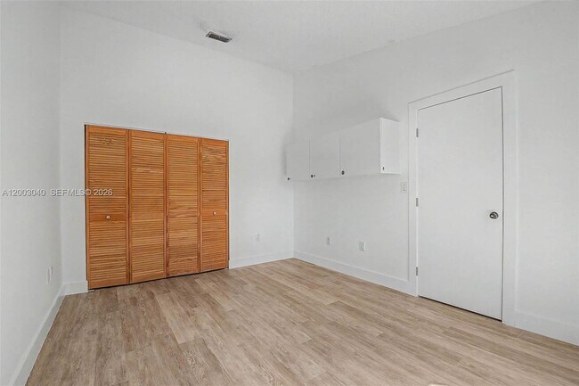 Building Photo - 11236 SW 132nd Ct W