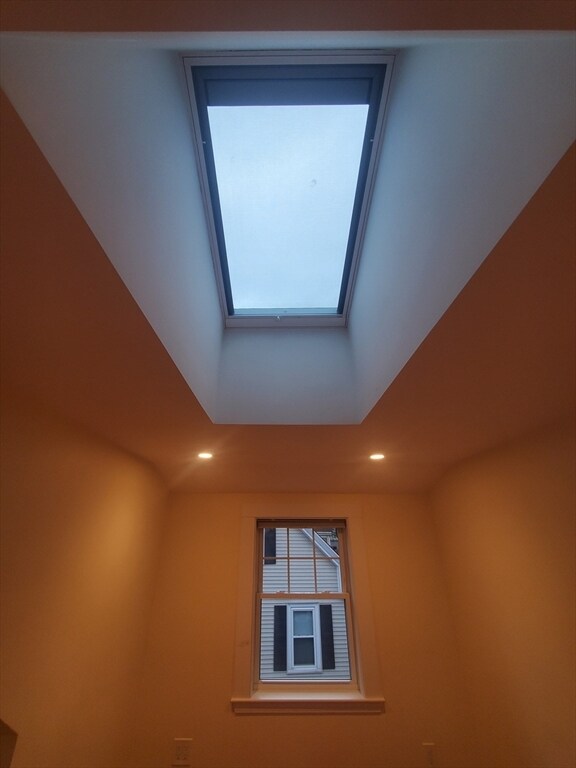 Building Photo - 68 Nahant Ave