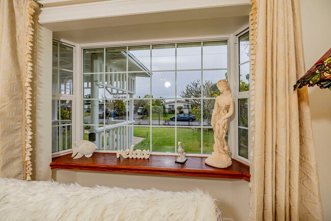 Building Photo - Furnished 3BR Glendora Home | Quiet Retreat + Parking