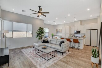 Building Photo - 3354 Via Strada St