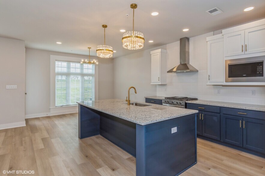 Building Photo - 403 Cranford Way