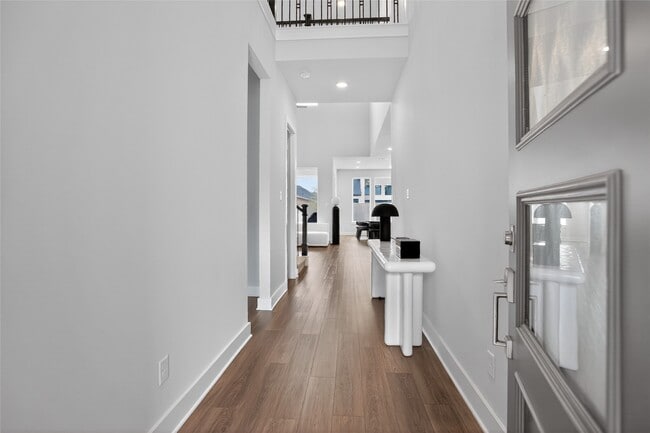 Building Photo - 26906 Arethusa Ct