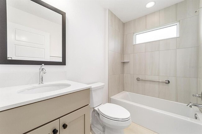 Building Photo - 6270 Elitania Ln