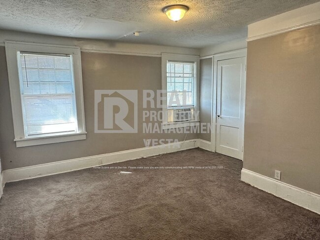 Building Photo - 2697 Napier Ave