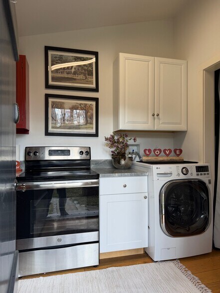 Building Photo - 300 Chestnut Hill Rd