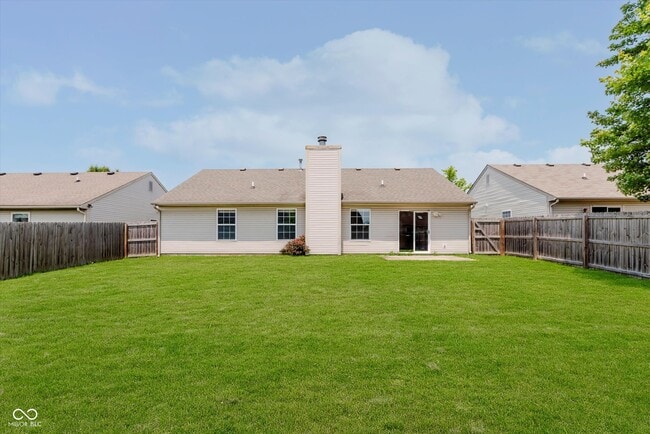Building Photo - 9645 Claymore Dr