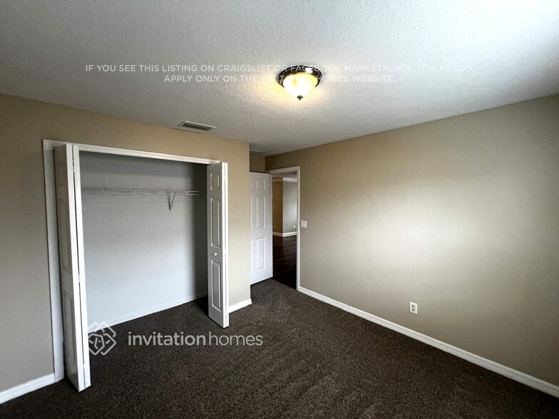 Building Photo - 1507 SW California Blvd