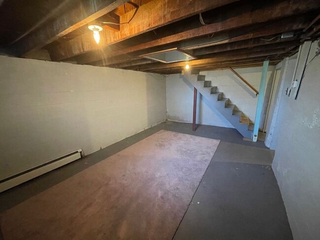 Building Photo - 4 Bedroom Home in Duluth - Available Now!