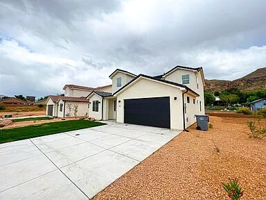 Building Photo - 366 Forty