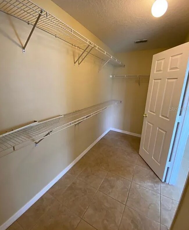 Building Photo - 14743 Kristenright Ln