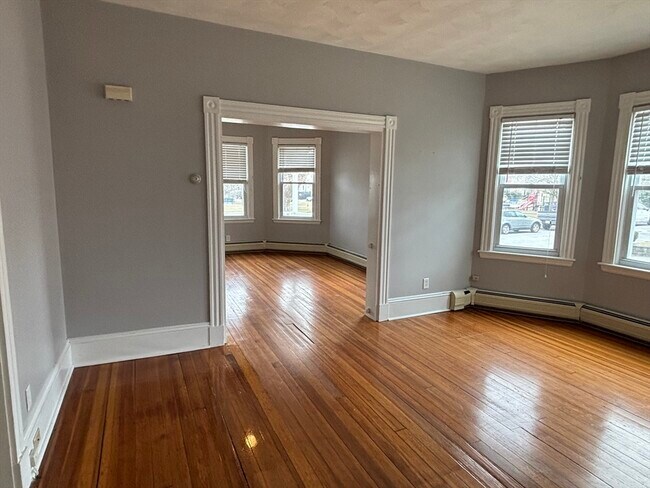 Building Photo - 179 Tremont St