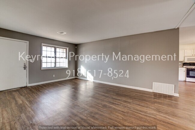 Building Photo - 3 Bed | 1 Bath near Rose District BA!