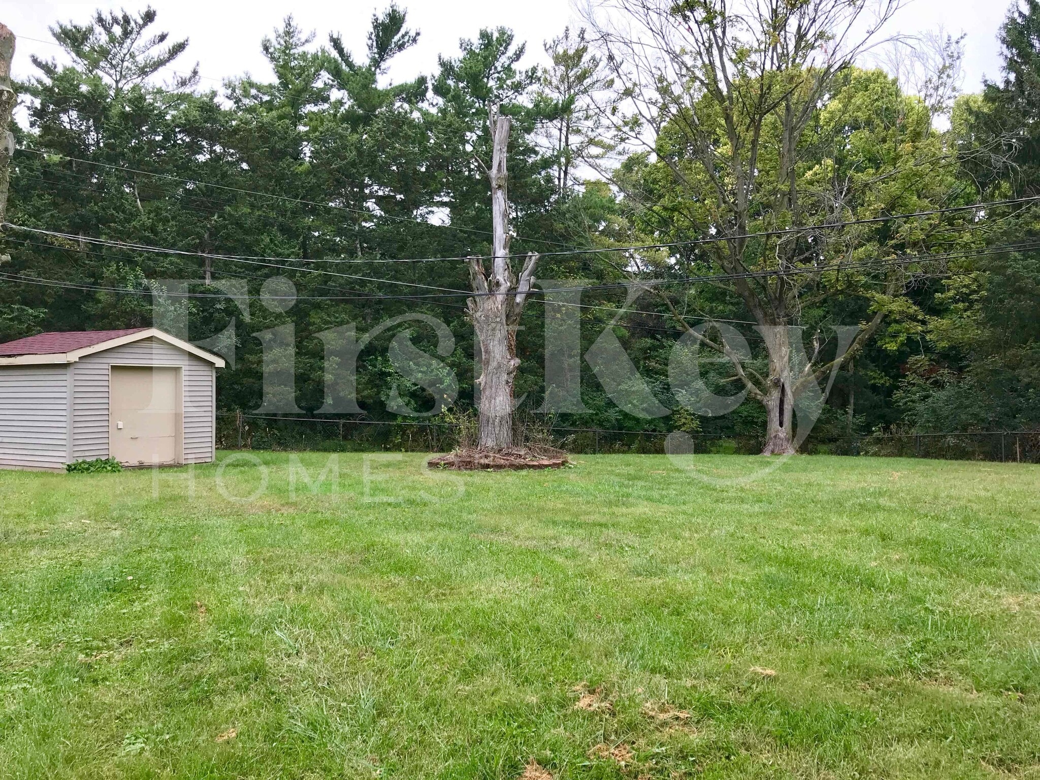 Building Photo - 5750 Wallingwood Dr