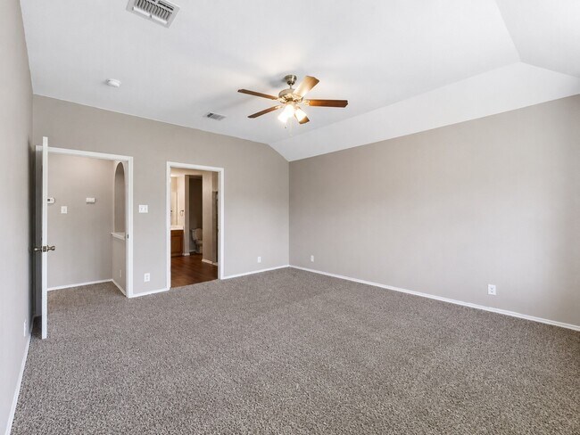Building Photo - 9430 Anderson Way