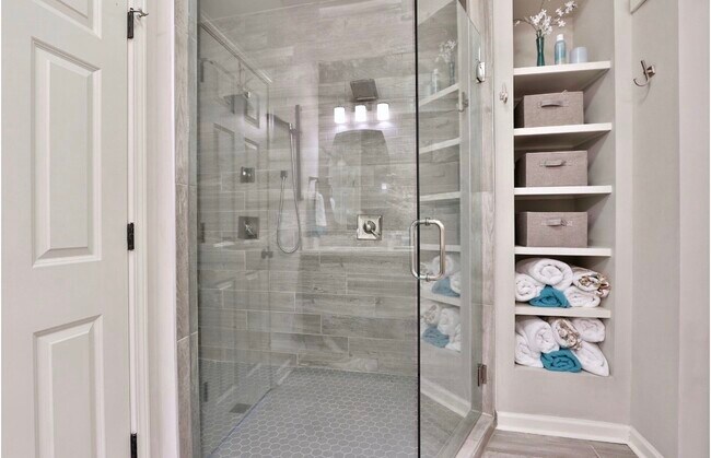 Building Photo - 4379 Strand Dr