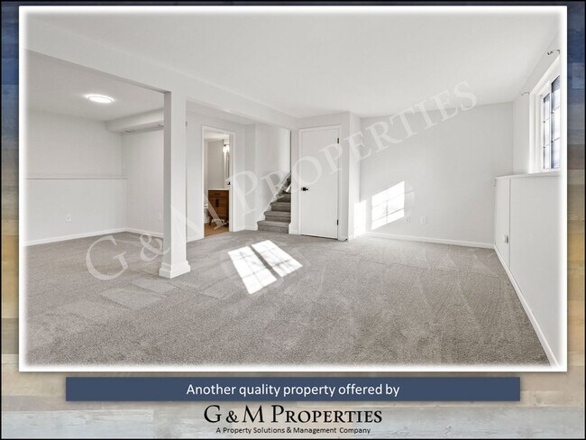 Building Photo - Beautifully Renovated 3-Bedroom Split-Level Home for Rent – Move-In Ready!