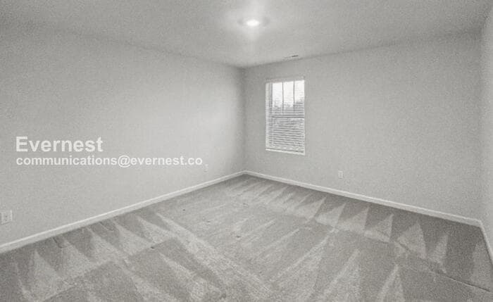 Building Photo - 679 Birdie Dr