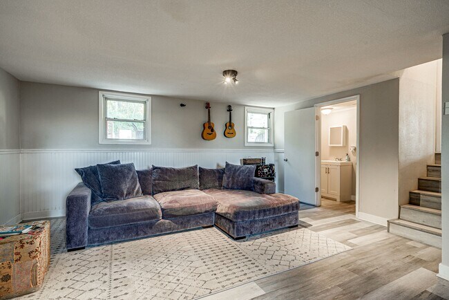 Building Photo - 2601 Baugh Rd