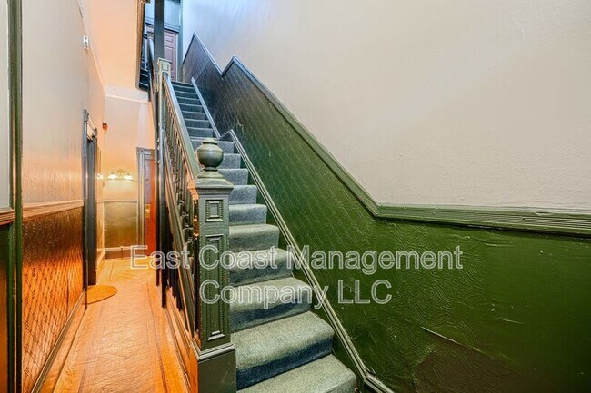 Building Photo - 2348 Eutaw Pl