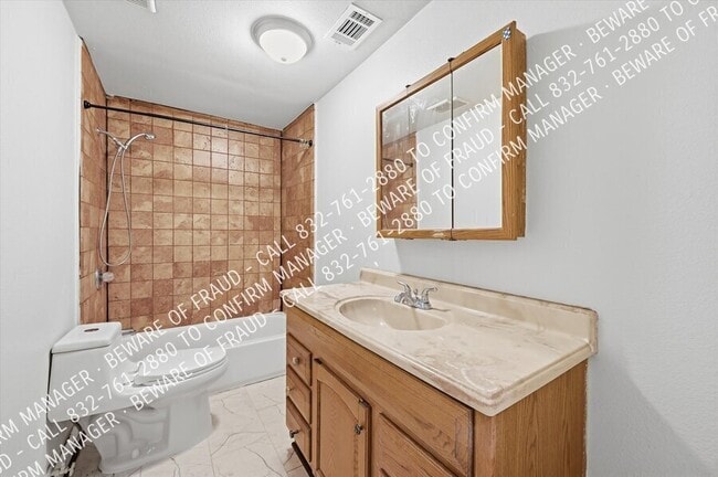 Building Photo - 807 Wyatt St