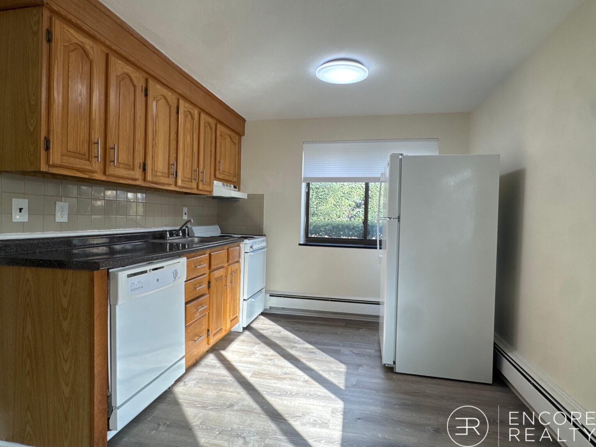 Building Photo - 15 Chester St