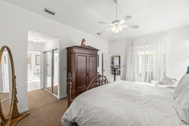 Building Photo - 5142 Lake Catalina Dr