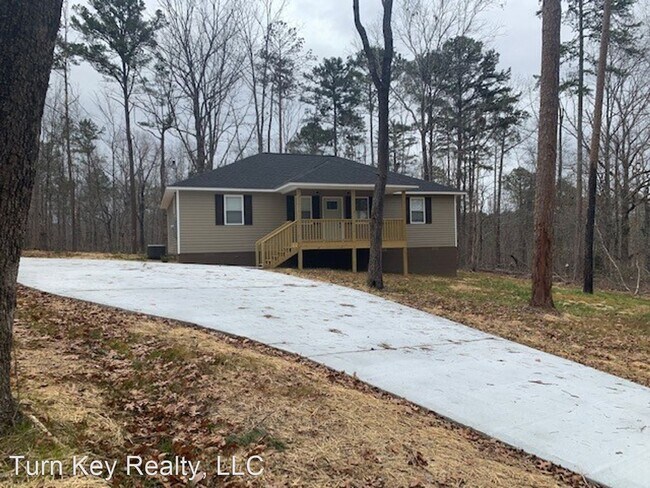 Primary Photo - 3 br, 2 bath House - 159 Smokerise Lane