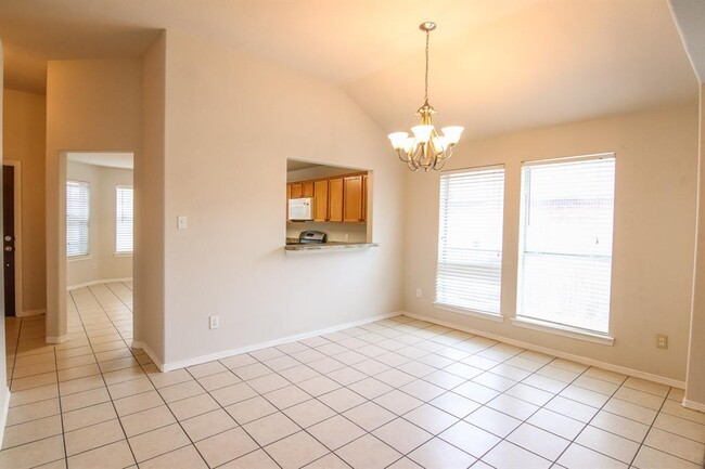 Building Photo - 21903 Silverfield Park Ln