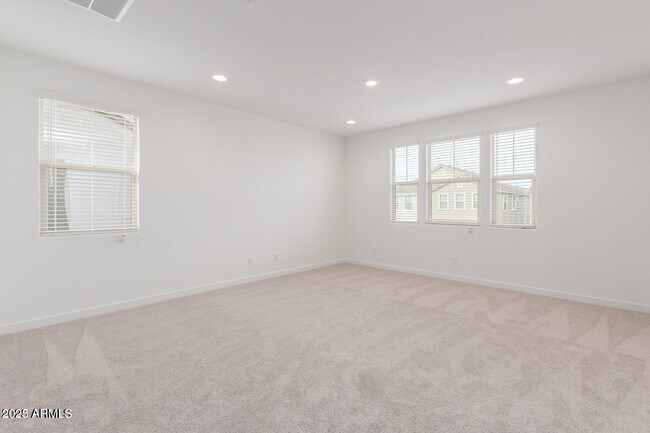 Building Photo - 2473 E Athena Ave