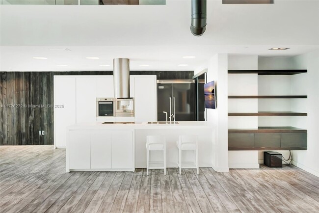 Building Photo - 1749 NE Miami Ct