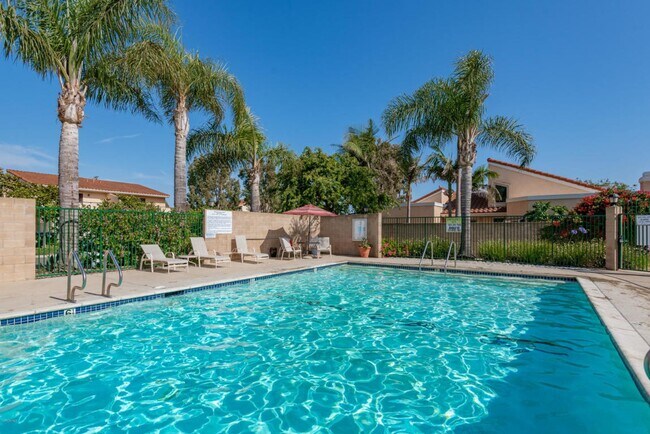 Building Photo - Mandalay Bay Village Private Community 3+3 $5000