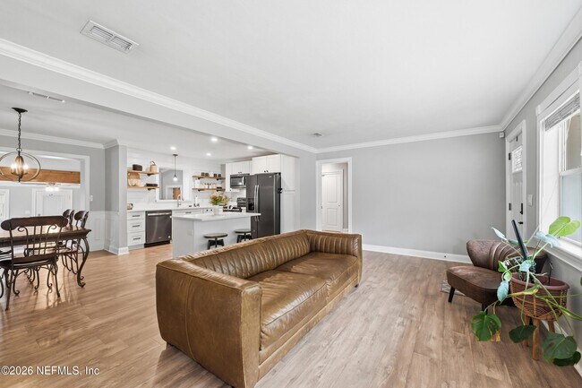 Building Photo - 3764 Culp Dr