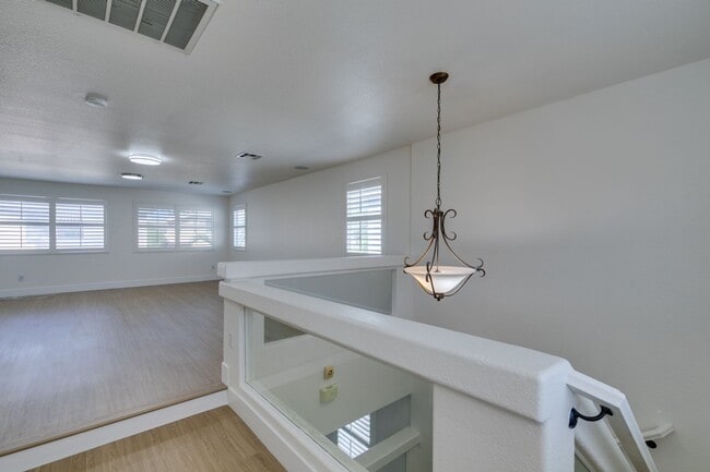 Building Photo - Fabulous Southern Highlands Property