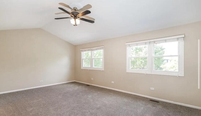 Building Photo - 143 Brookwood Ln E