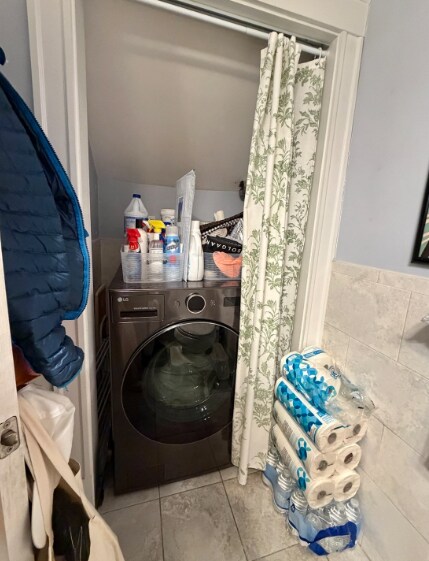 Building Photo - 133 Erie St