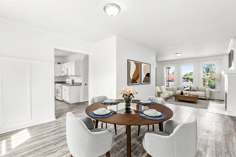 Building Photo - 216 Holbrook