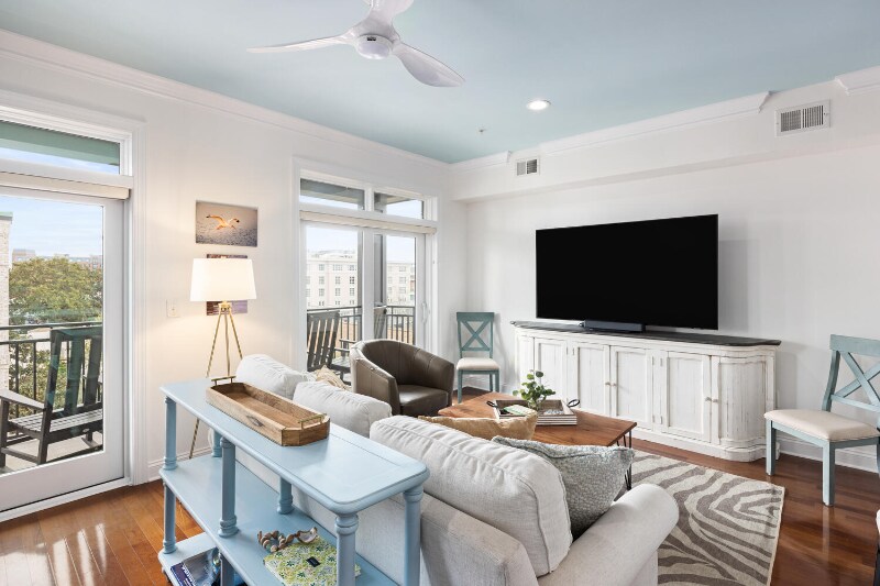 Building Photo - 21 George St