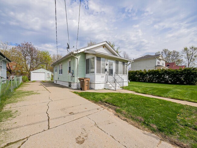 Building Photo - Comfortable Living with Optional Support—Designed for Independence & Peace of Mind