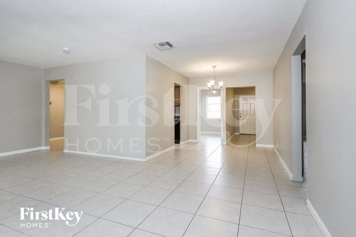 Building Photo - 7401 NW 58th St