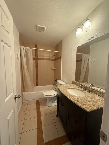 Building Photo - 357 Pueblo Way