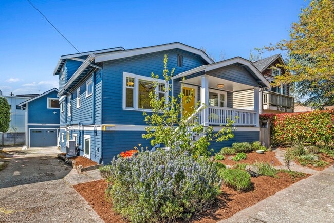 Building Photo - 5bd/2.75ba Seattle Home