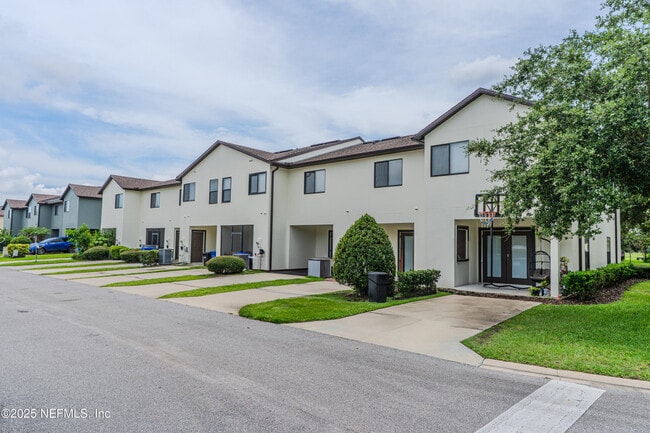Building Photo - 422 Cabernet Pl