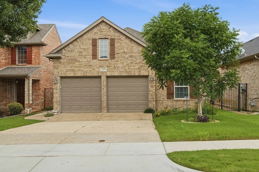 Building Photo - 1028 Kaylie St